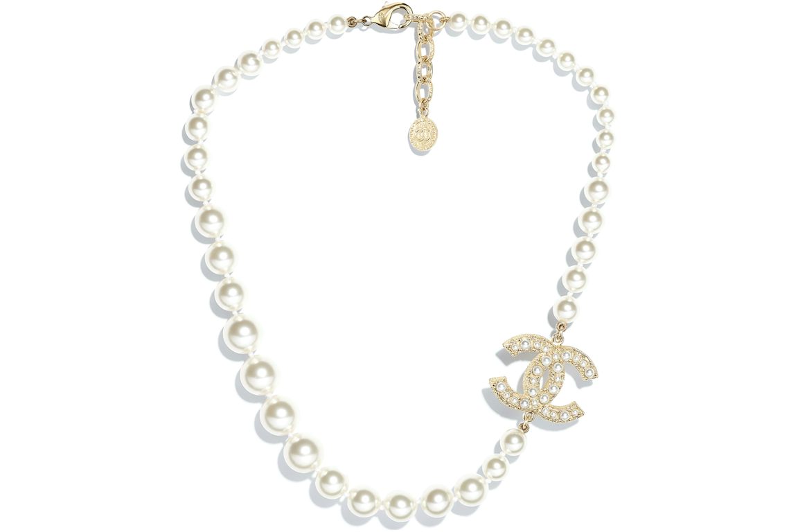 Chanel Glass Pearls CC Necklace Gold/Pearly White