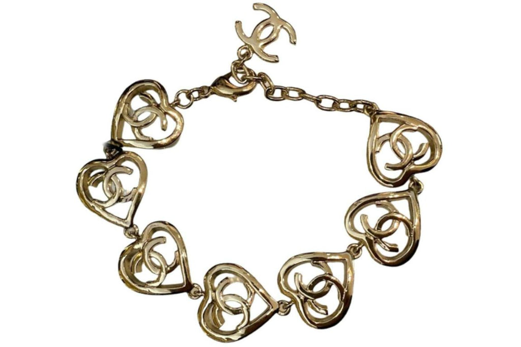 Chanel Heart Shape CC Logo Bracelet Gold (AB7887)
