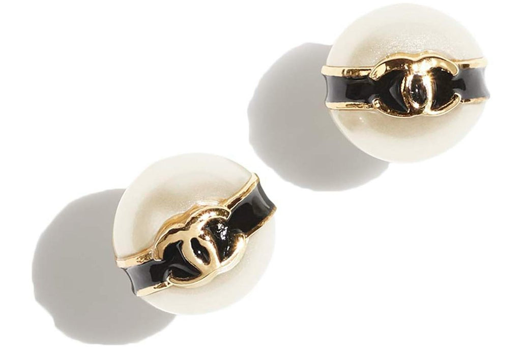 Chanel Stud Earrings Gold/Pearly White (ABD270 B16738 NY463)