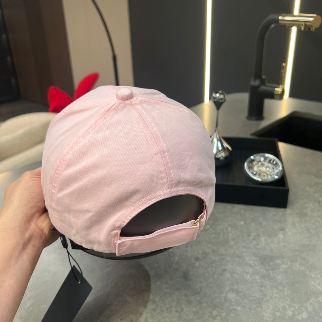 Chic Minimalist Baseball Cap in Soft Pink