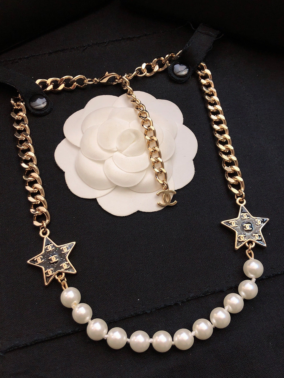 18K  Chanel Star Pearls Necklace