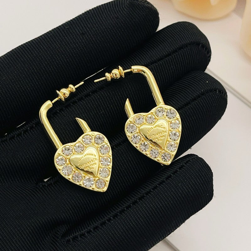 18K Tiffany Diamond Heart Earrings