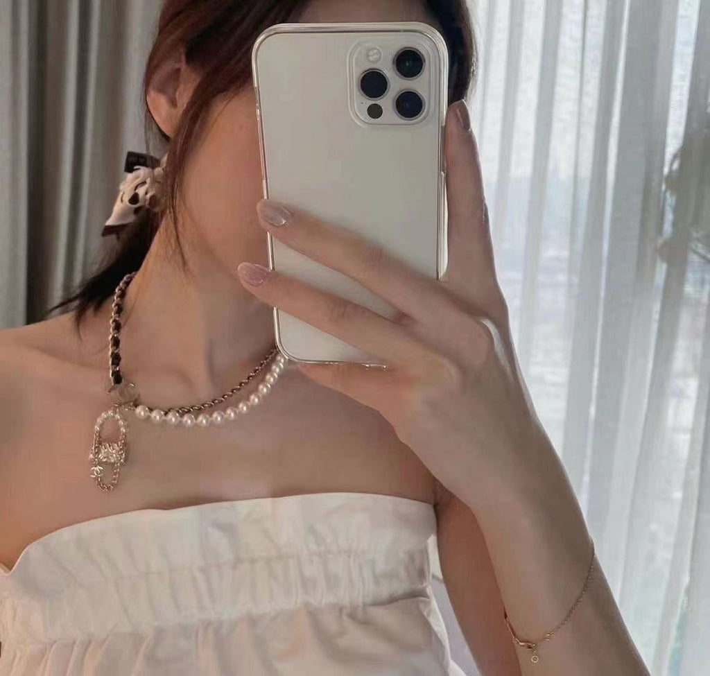 18K  Chanel Pearl Leather Bag Pendant Necklace
